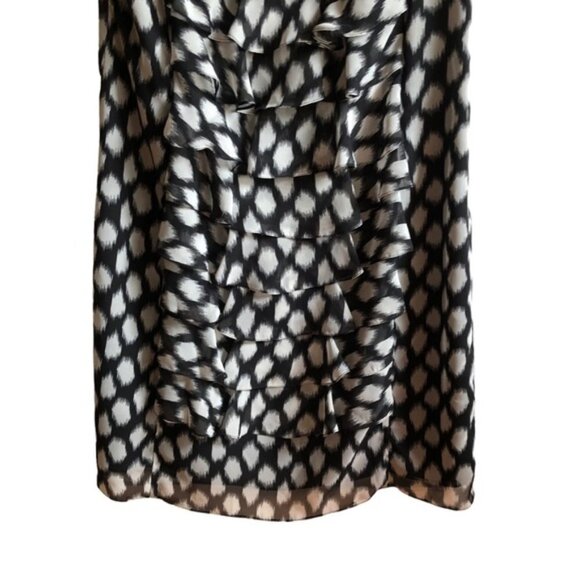 Adrianna Papell Sleeveless Ruffle Shift Dress Black White Geometric Size 10 - Picture 4 of 12
